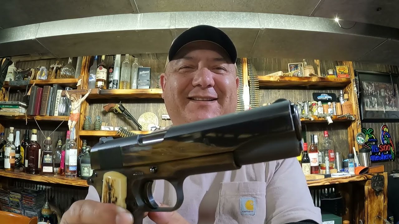 ASI SE VE UNA COLT 1911 38  SUPER SEGUNDA DEL AÑO 1947 CAÑON GORDO