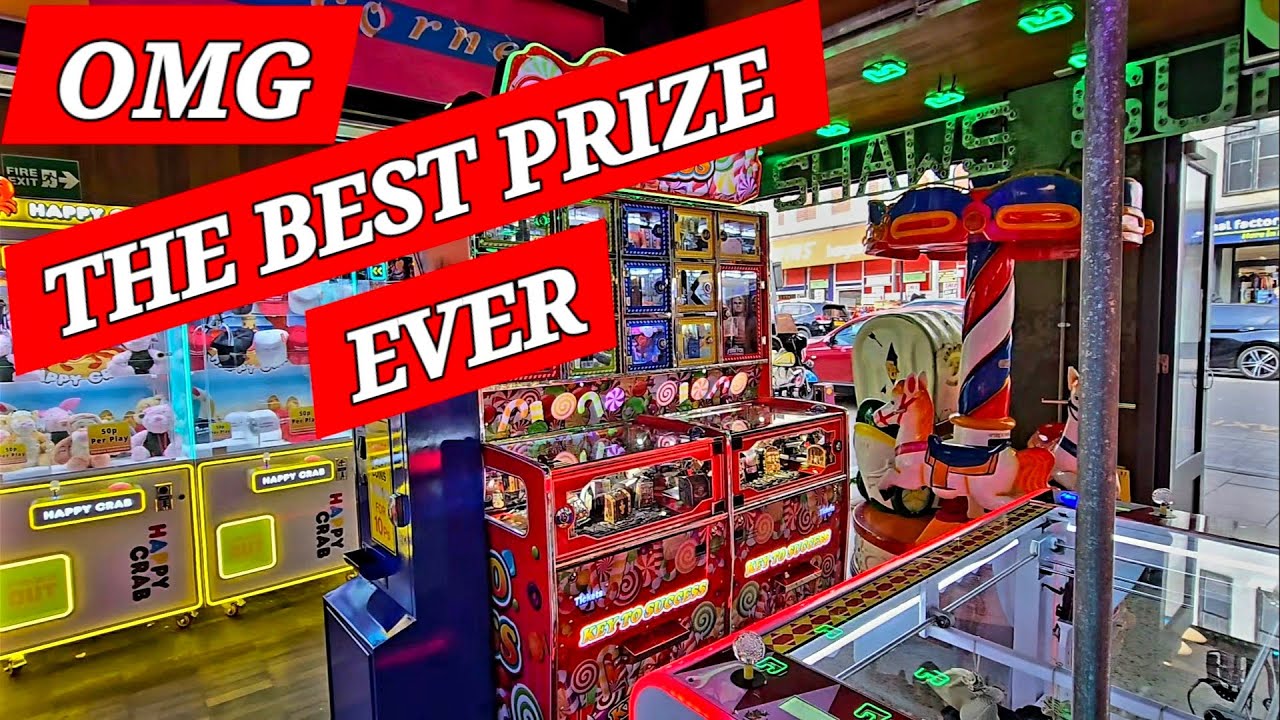 THIS HAS GOT TO BE THE BEST PRIZE EVER SEEN IN A 2P PUSHER,PLUS 5K GIVEAWAY. Uk holiday arcade.