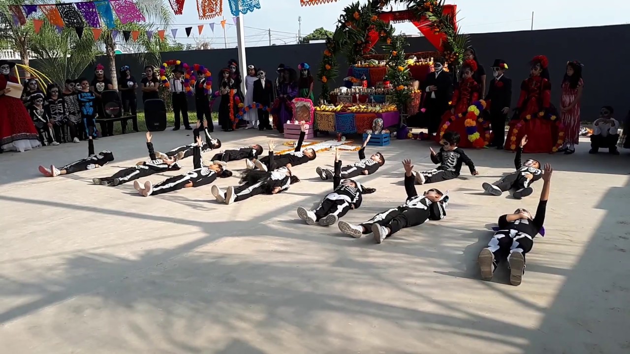 El baile de los  huesitos
