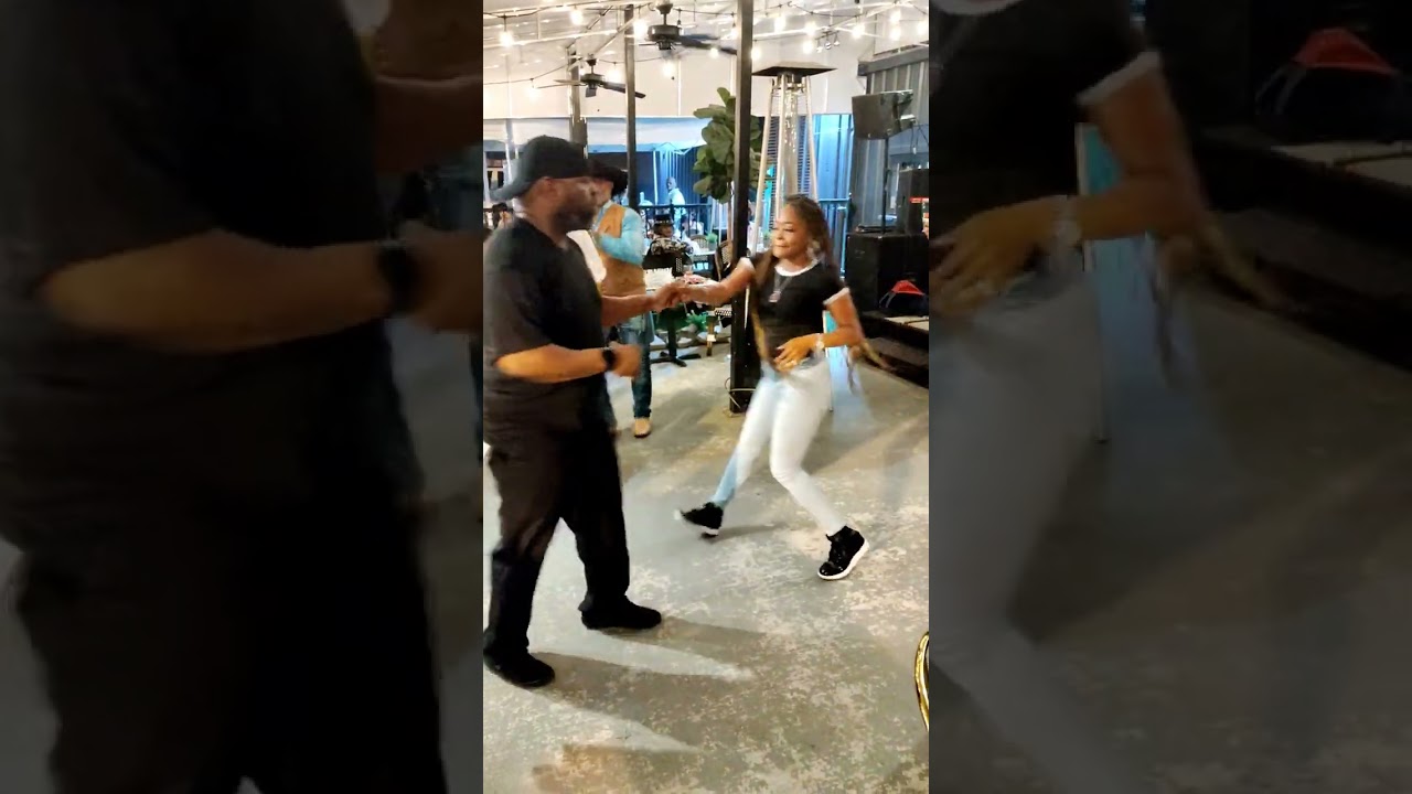 Zydeco dancing to step Rideau and the Zydeco Outlaws