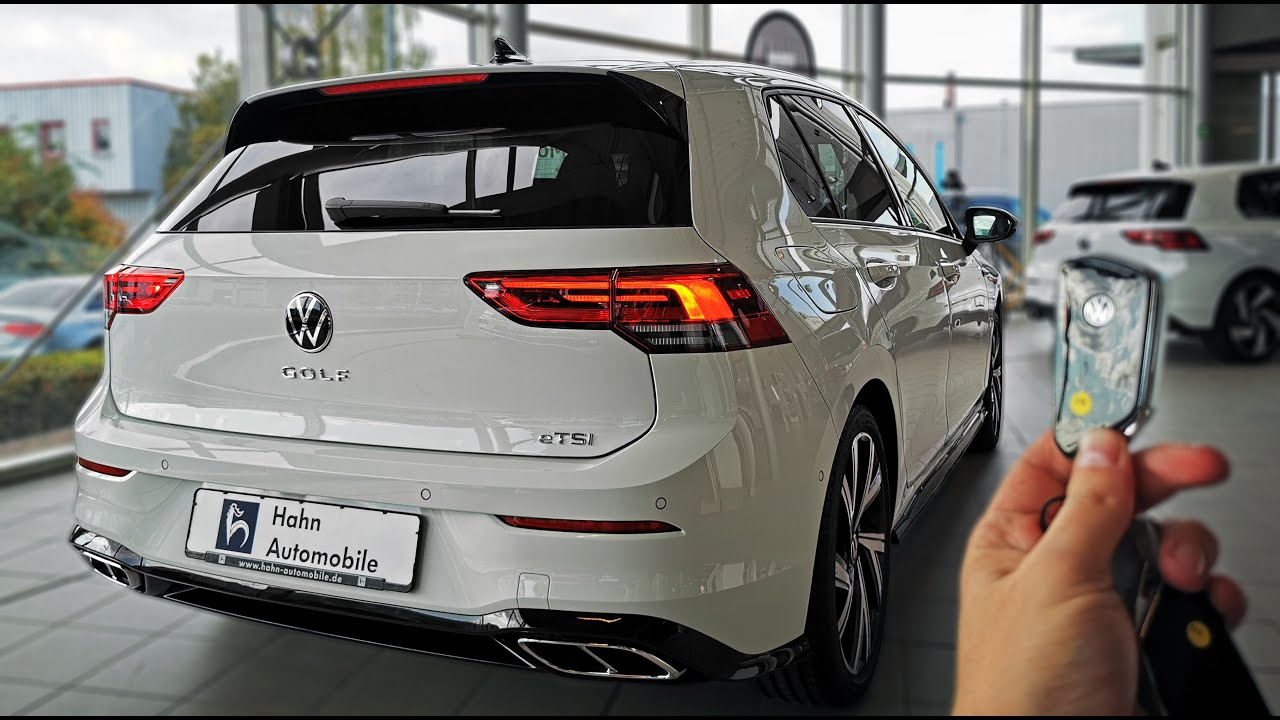 2021 VW Golf 8 1.5 eTSI R-Line (150 HP) by CarReviews EU