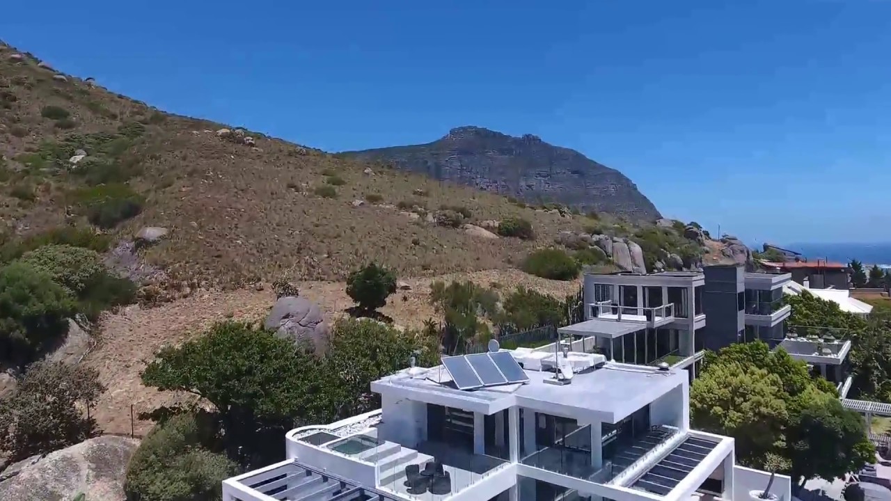 Cape Town Drone - Llandudno and Hout Bay (Phantom 4)