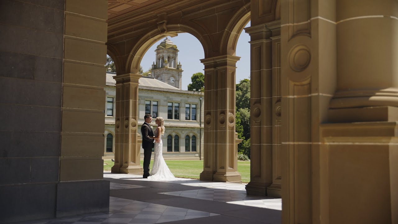 Andrew and Sharna - Werribee Mansion