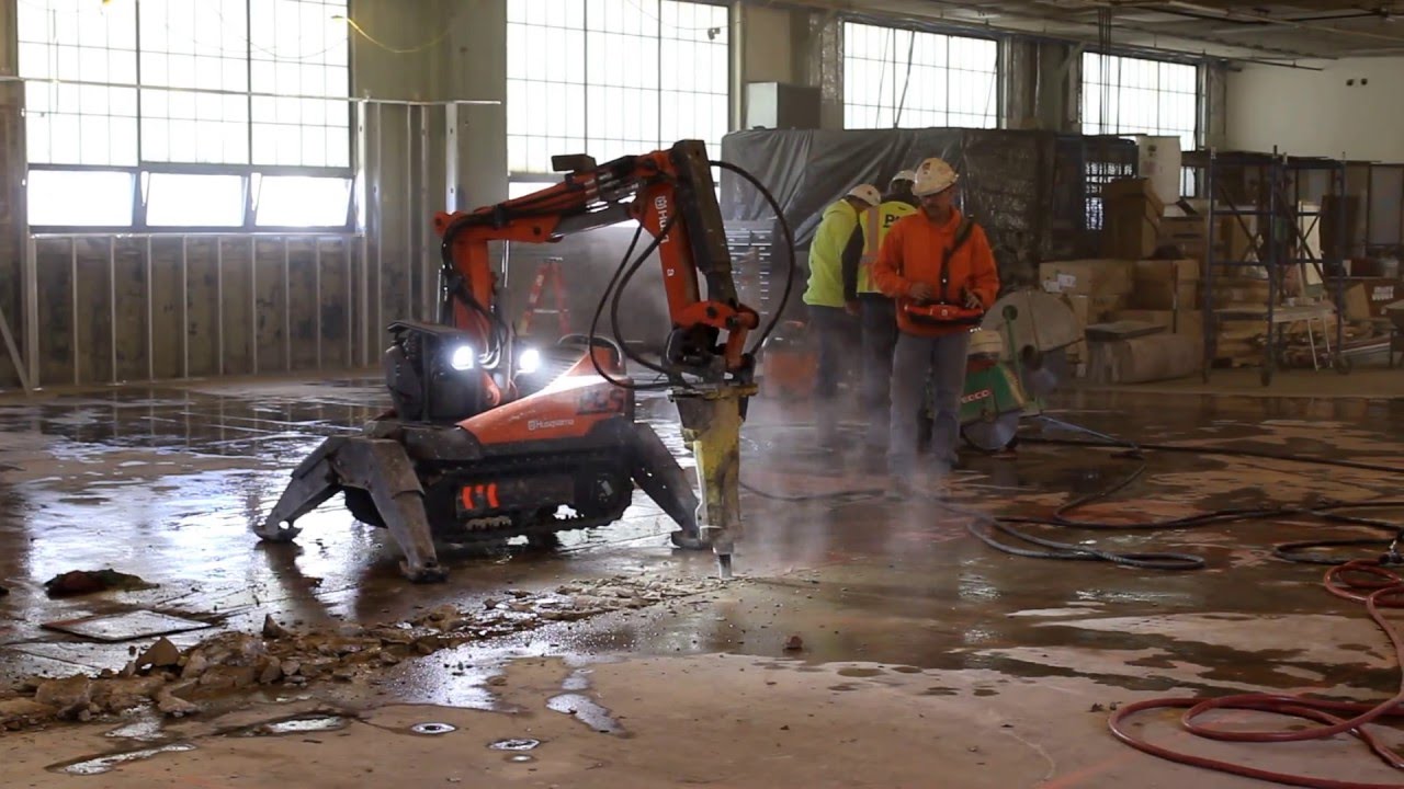 Husqvarna Demo Robot - Concrete Slab Removal