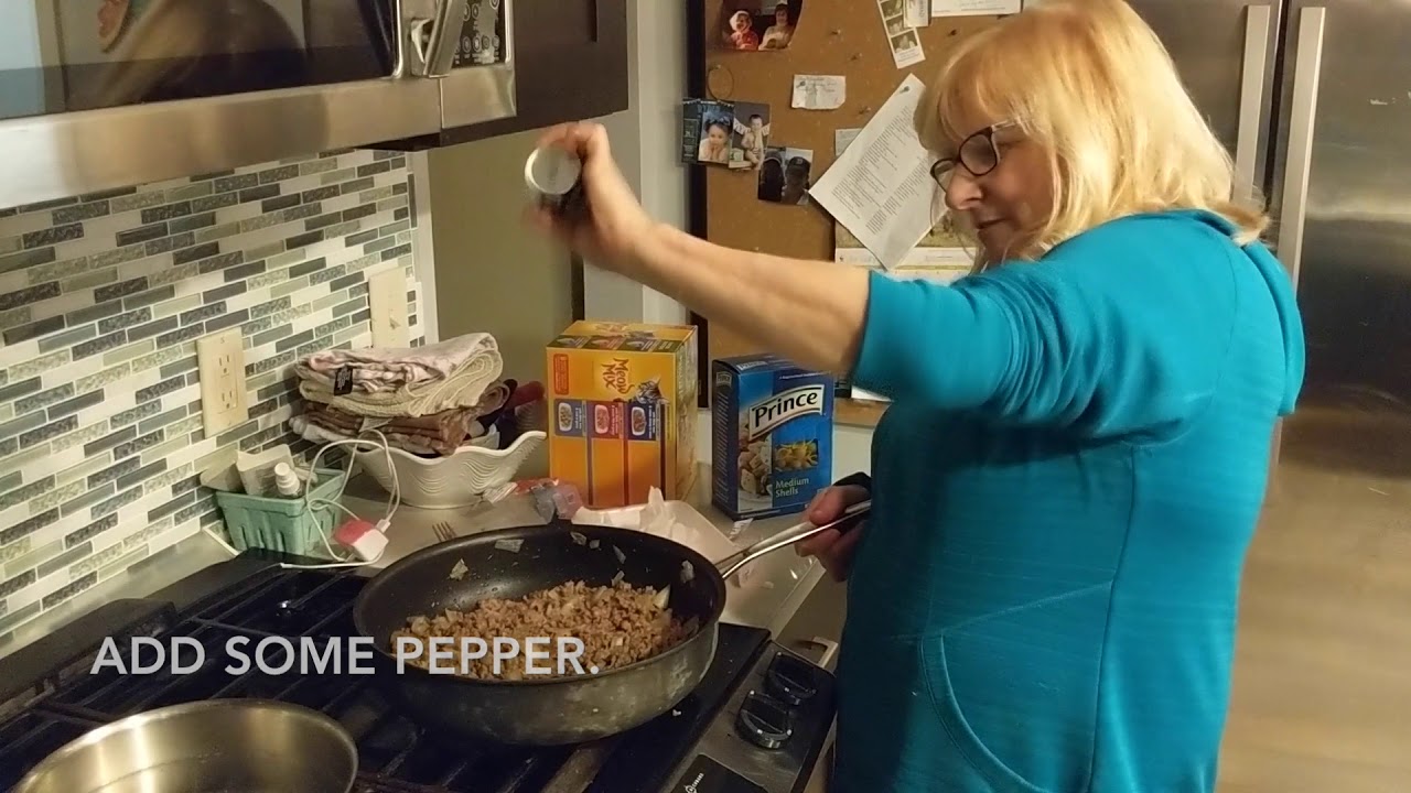 My mom&rsquo;s recipe for American chop suey