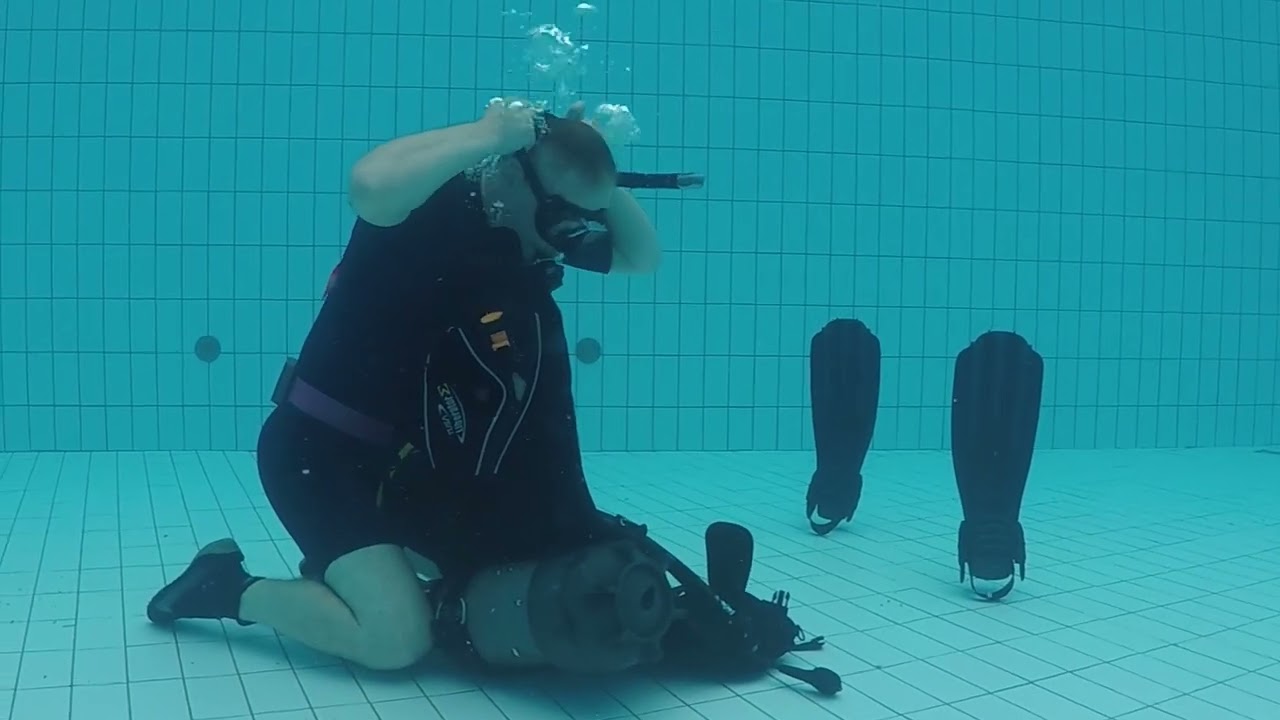 Búvár gyakorlat / Dive training