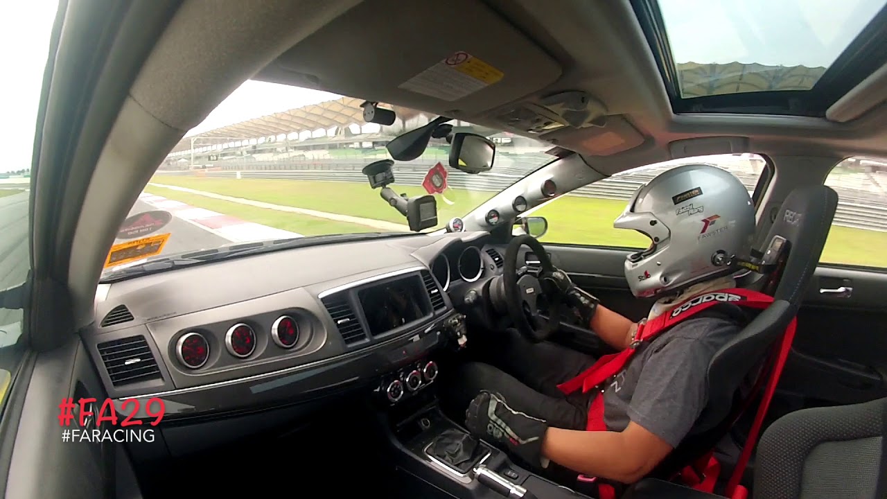 Onboard EVO X attack Sepang 2:24 jer