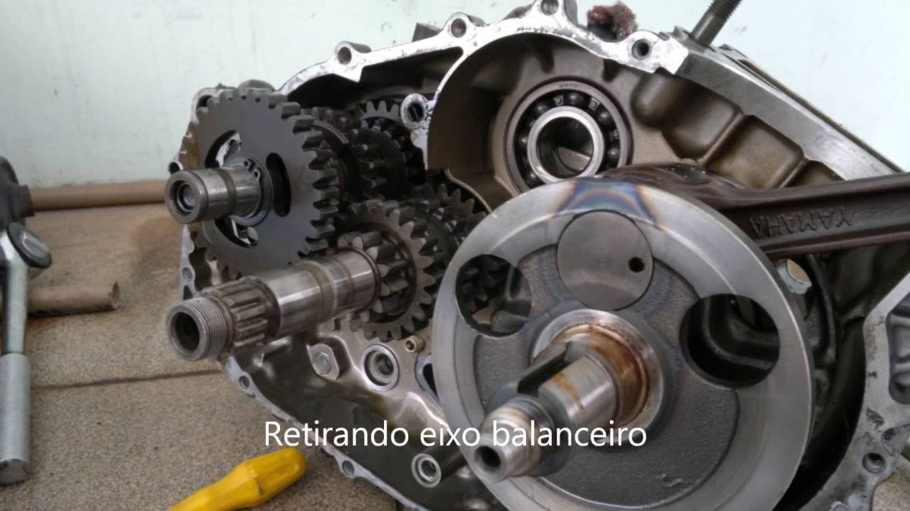 Desmontagem do motor parte inferior da XT 600 3TB em 24-09-11