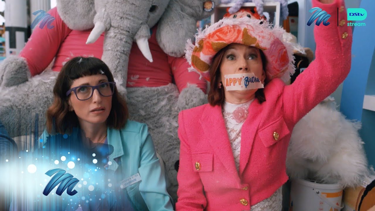 Elsbeth is reporting for duty | S3 | M-Net
