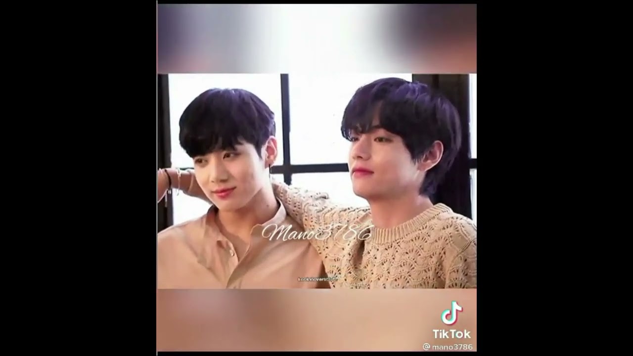 V and Jungkook soulmates😍-Taekook moments- Bts v and jungkook--bts💜💜💜💜