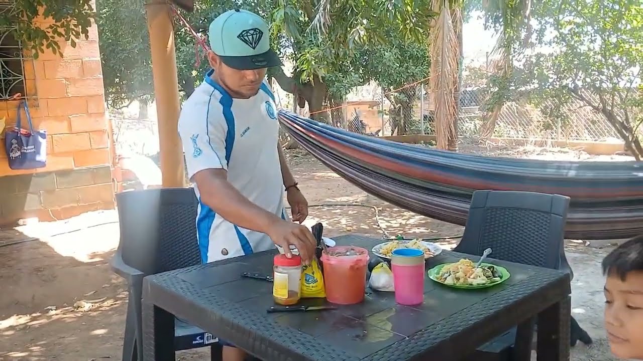 Así quedo el almuerzo, Nelson dice q no le gusto🥲