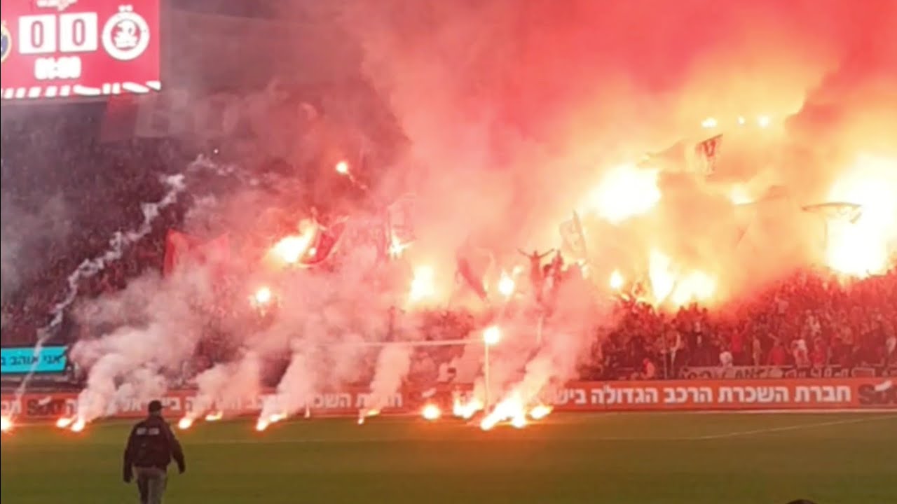 מופע אבוקות דרבי תל אביב אוהדי הפועל תל אביב נגד אהודי מכבי תל אביב