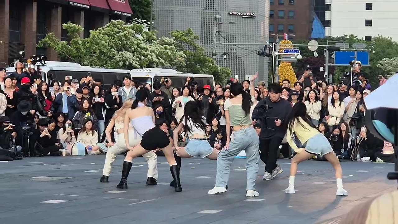 20250511 182939 #아트비트 청계광장 버스킹 #ARTBEAT #CheonggyeGwangjang Busking