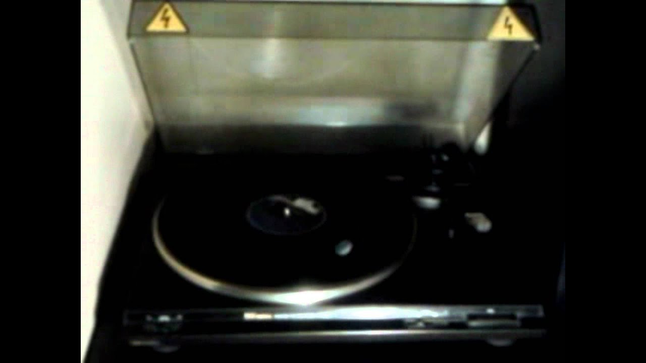 Bark At The Moon - Ozzy Osbourne - Vinyl sound.