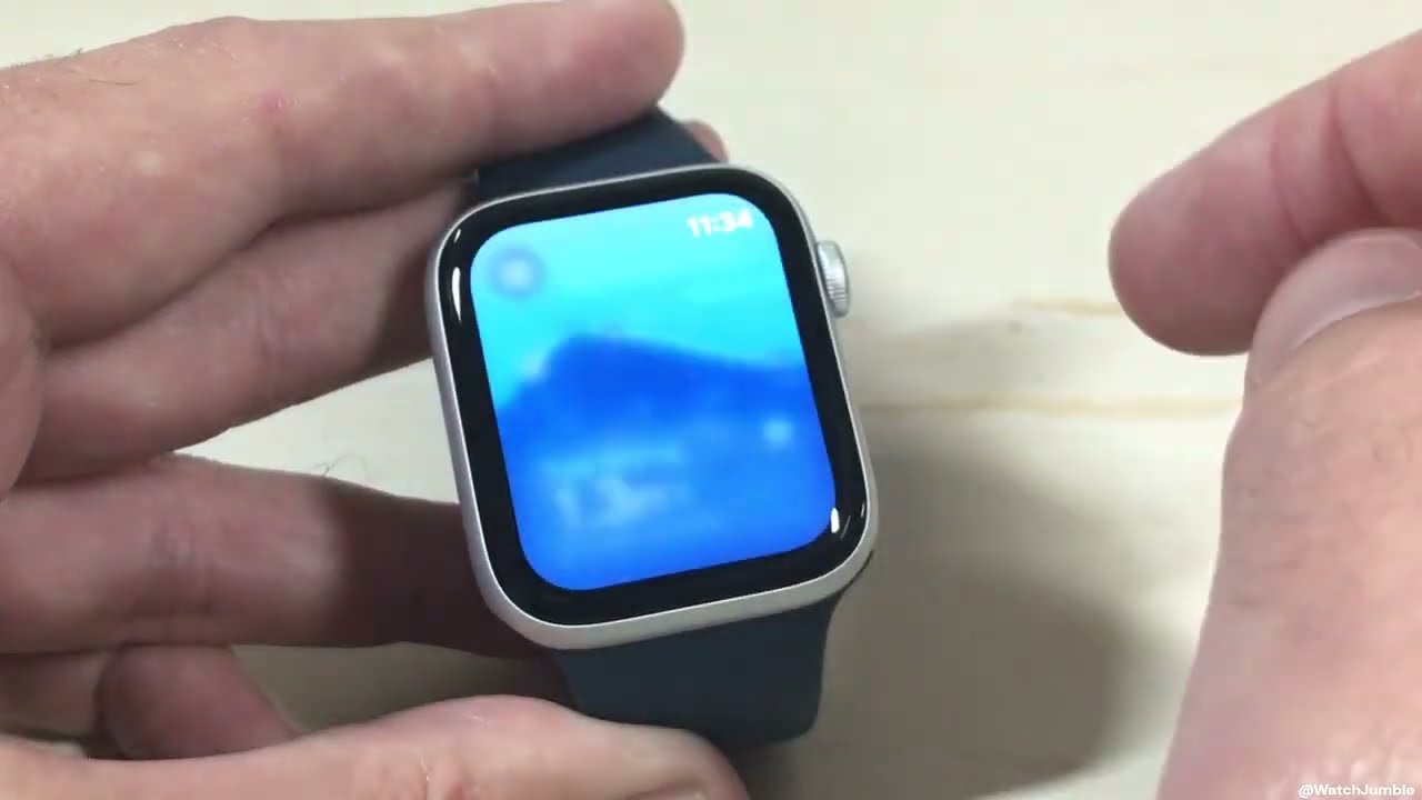 Apple SE (2nd Gen) - Using the Tides App