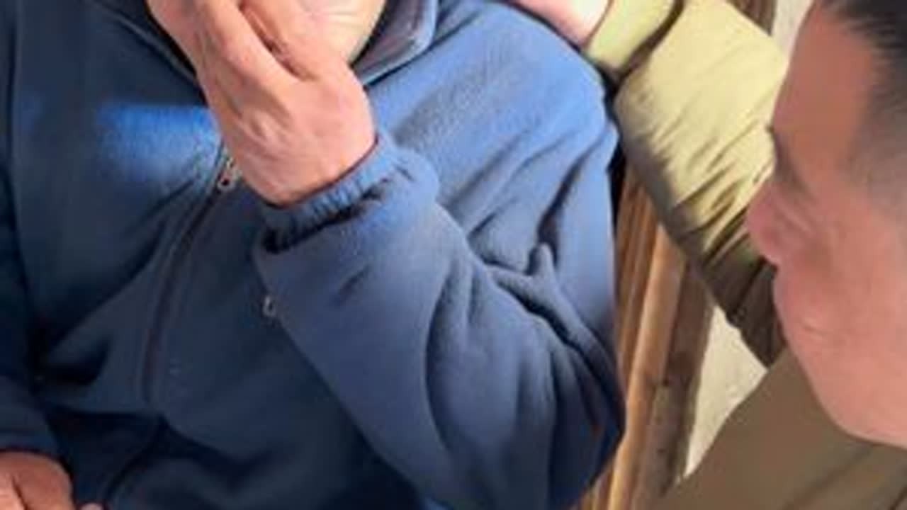 人心向暖，世间如虹，善心不是一人行，温暖不是一人送，人间的温暖，源于你我共同的善举！