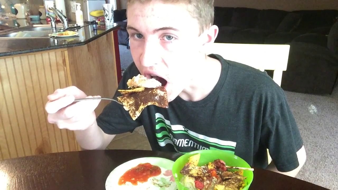 CHESSE DANISH SALAD!