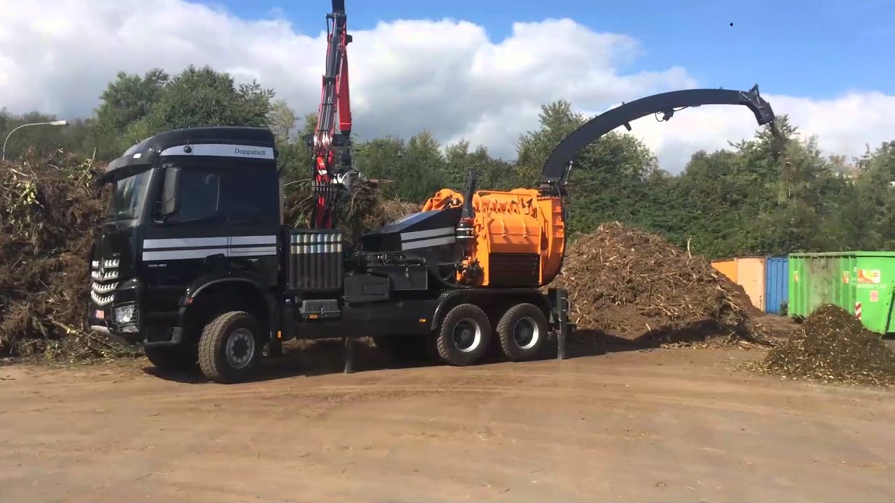 Doppstadt DH 812 LD - in Operation with different material