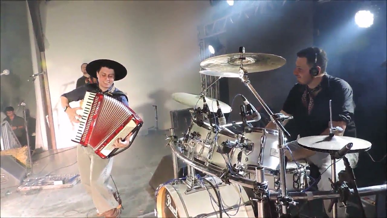 Tio Mederico, Desafio Gaita e Bateria, Willian Hengen e Os Serranos, Salão Rústico, Espaço Orleans