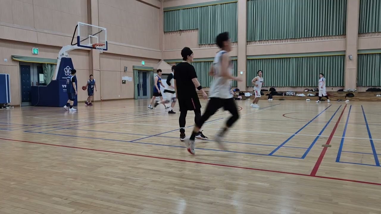 BURSTERS 2026 3.7 (7)