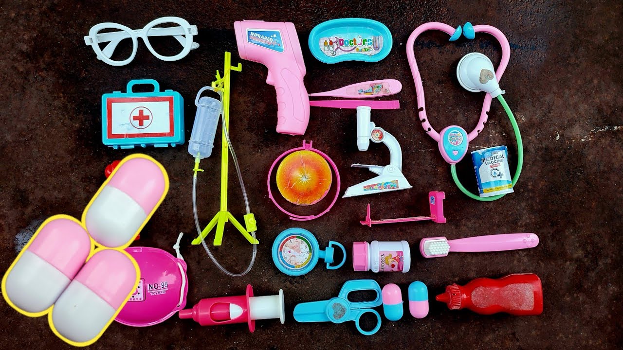 Hunting Stetoskop, Masker, Gunting, Termometer, Jarum Suntik, Mikroskop, Obat kapsul, Vaksin virus