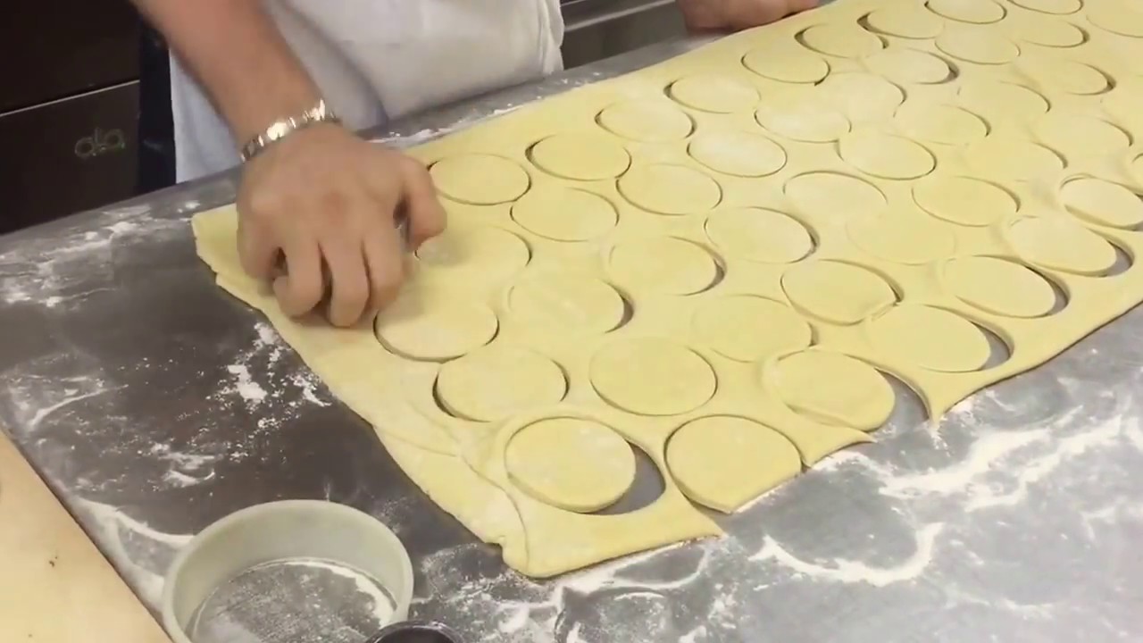 MAKING OF BOMBOLONI