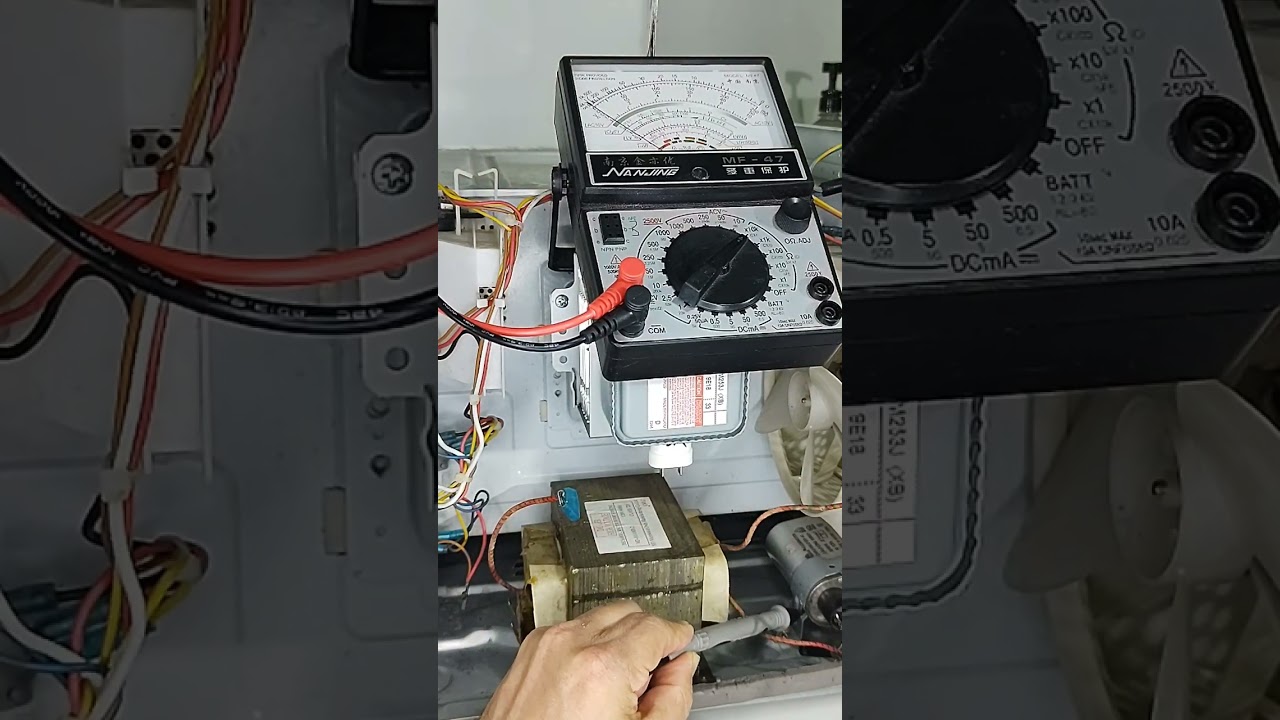 Teste a frio do trafo de alta do microondas, teste de isolamento.