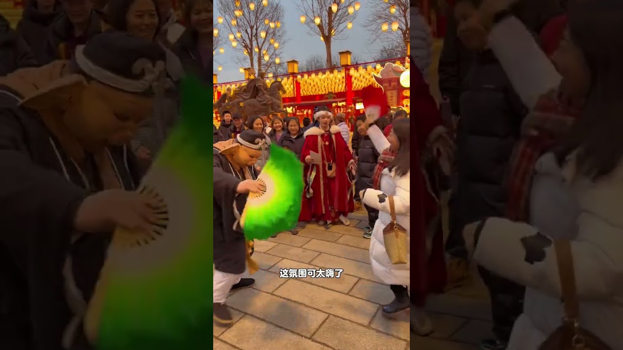 北京一家五口自驾两小时去河头老街 看看我们都玩了什么？#这个冬天被河头老街暖到了 #河头老街#河头老街的中式灯会好浪漫#发现宝藏唐山