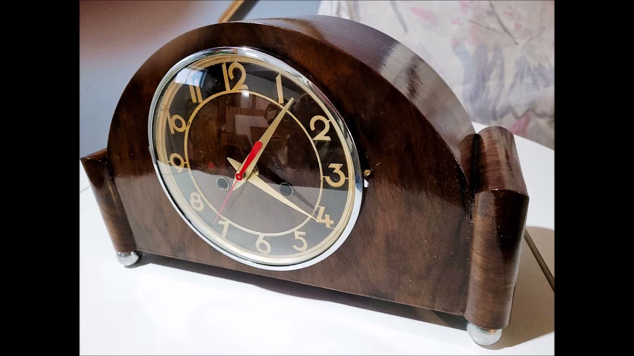 Horloge de foyer en bois au Quartz