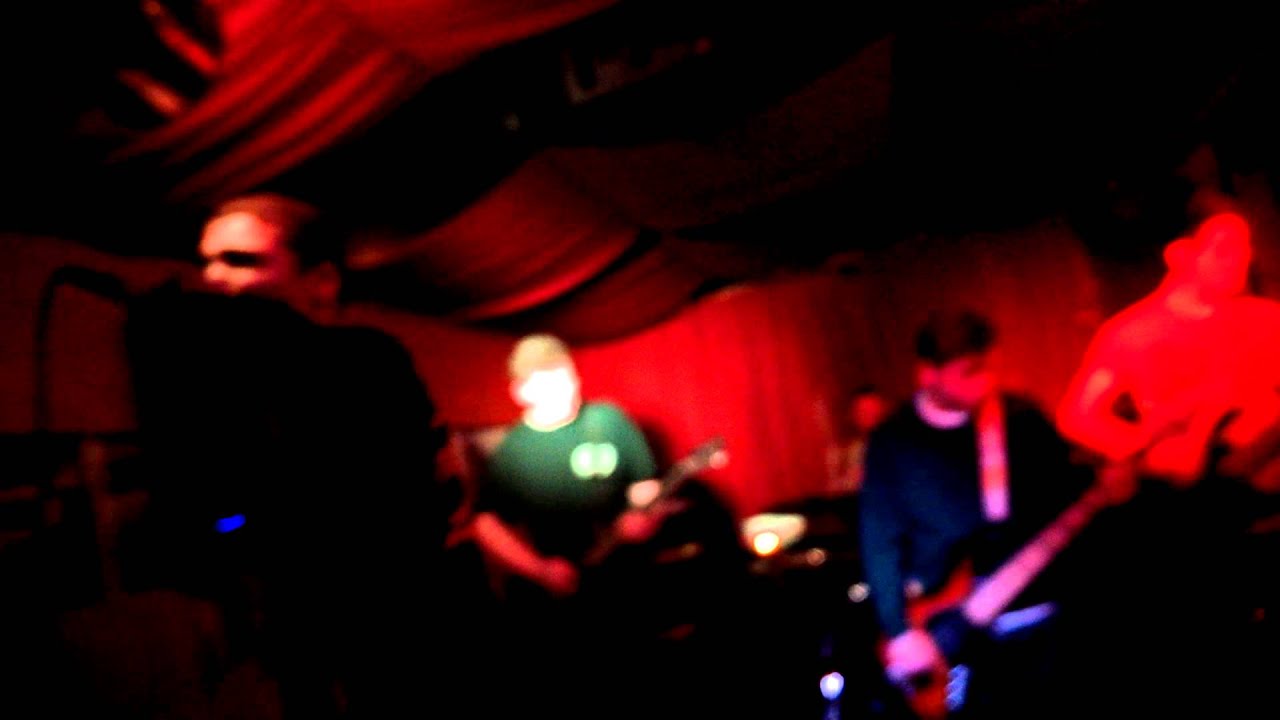 Seasons in Wreckage - To Be Misled Live @ Katy&acute;s Garage Dresden 03.03.2014
