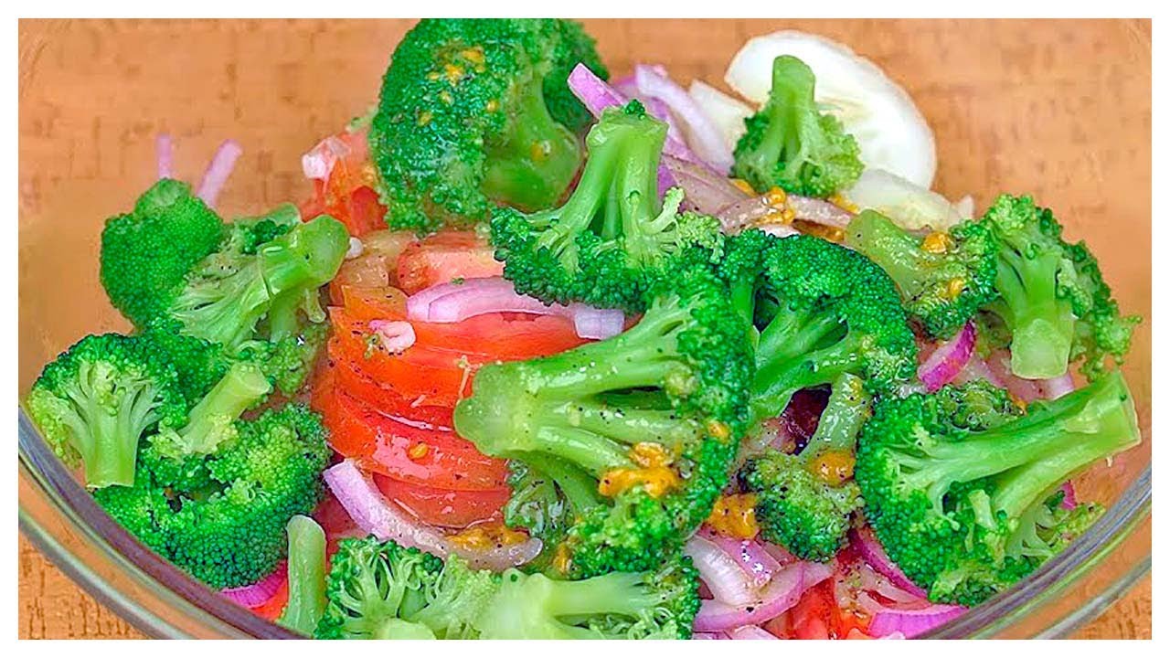 &iexcl;Esta ensalada de Brocoli es tan deliciosa y saludable que la hago todos los d&iacute;as! 🥦🥦