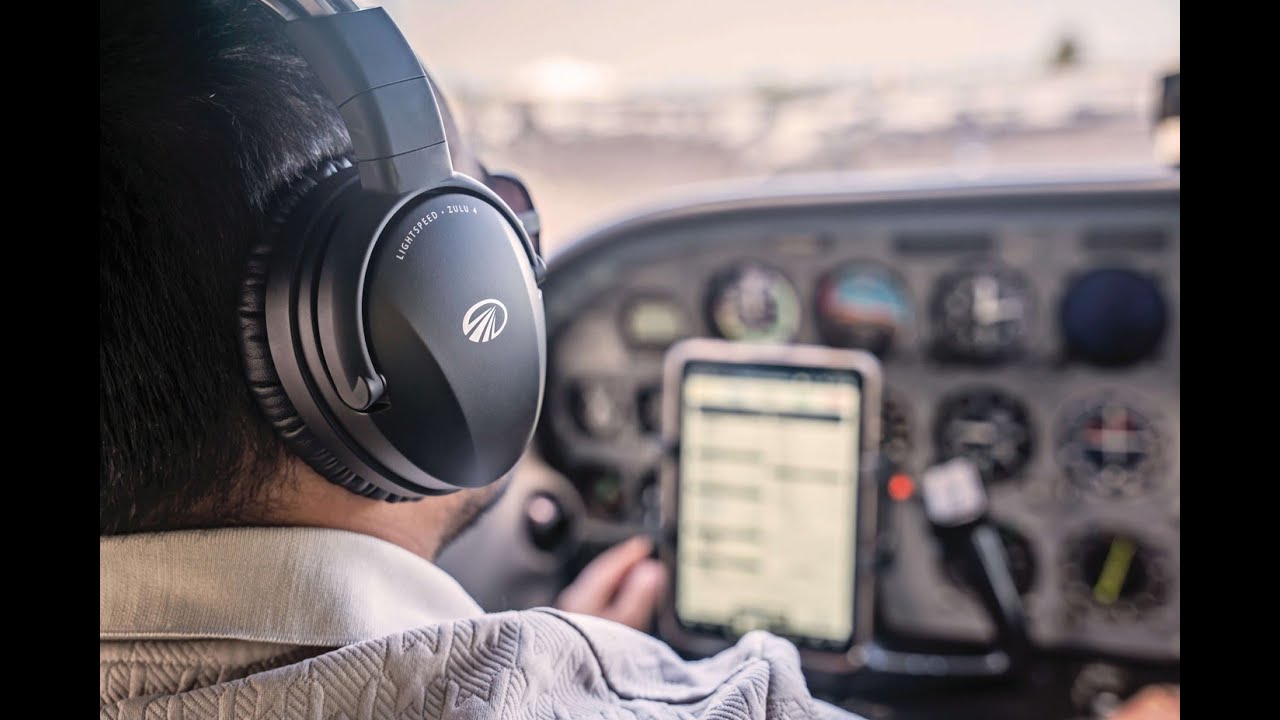 Lightspeed Aviation's Zulu 4 Headset: Less Clamping, More Utility