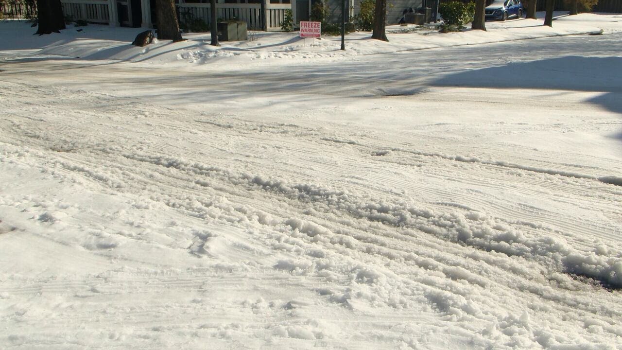 Poor road conditions persist across Carolinas amid weekend snowstorm