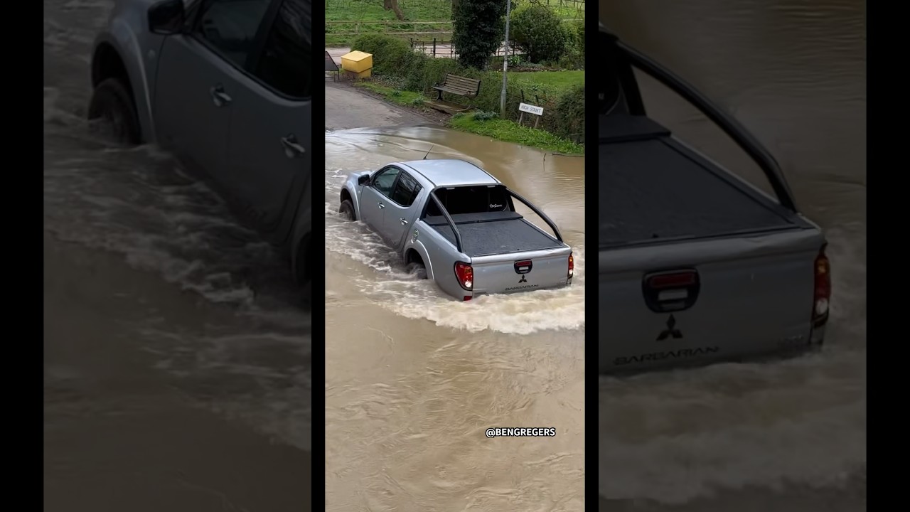 Smart Way to Cross&hellip;💡👏🏼 #Reverse #BackwardsTechnique #FloodedRoad #RiverCrossing #Smart #WellDone