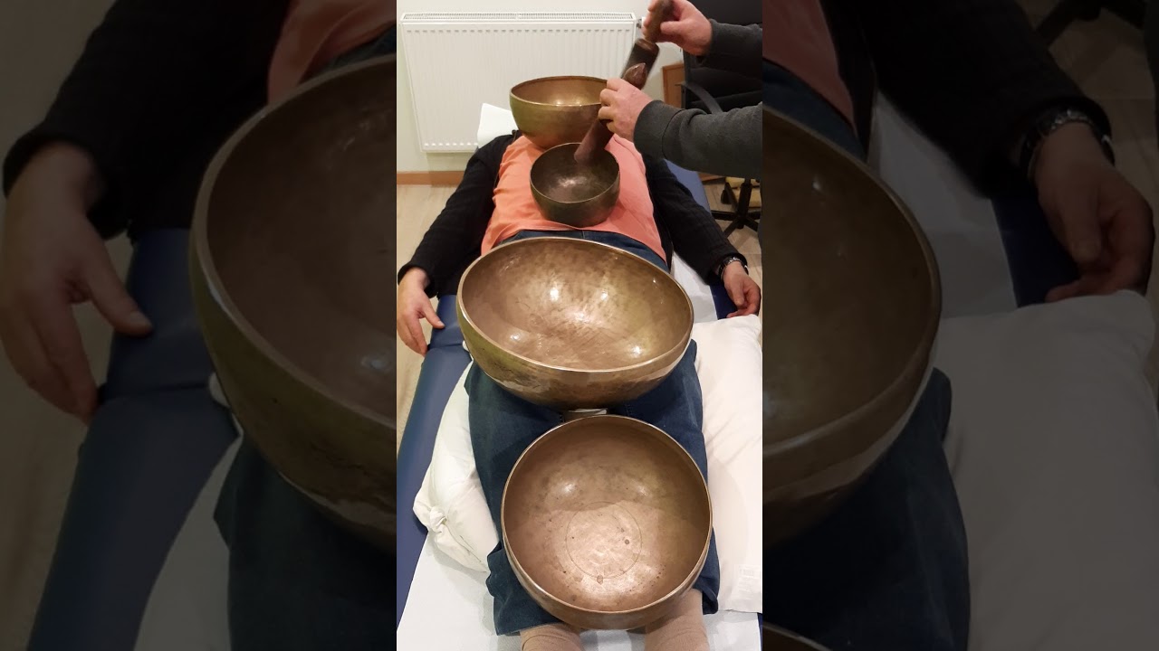 s&eacute;ance de magn&eacute;tisme avec bol tib&eacute;tain par Dominique Maniette  &agrave; la boutique sant&eacute; de Seraing