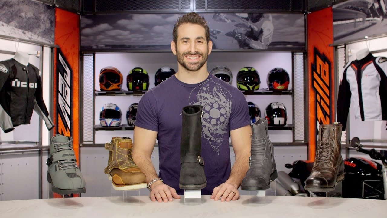 2015 V-Twin Motorcycle Boots Buyers Guide at RevZilla.com