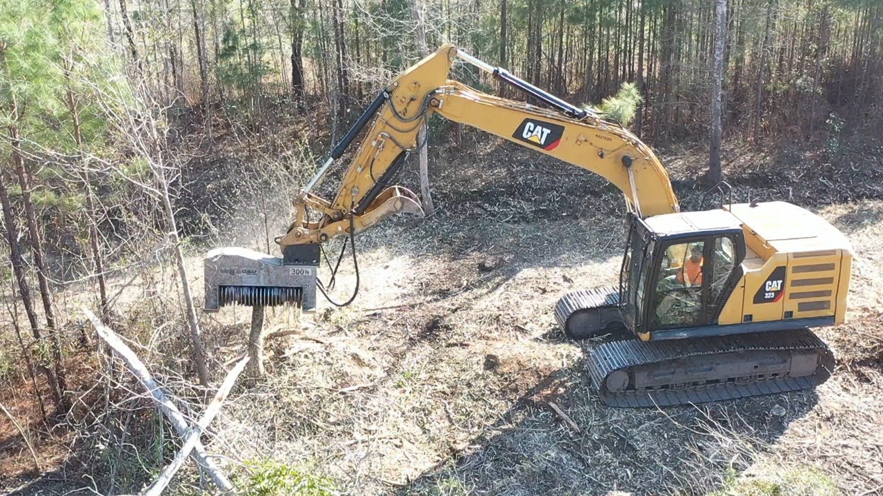 MEGA-MUNCHIE HAS ARRIVED! Caterpillar 323 Excavator With Denis Cimaf DAH-150E Mulcher!