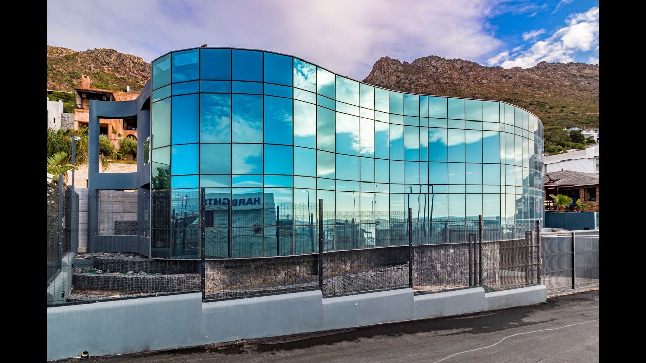 8 Bedroom house for sale in Gordon's Bay | Pam Golding Properties