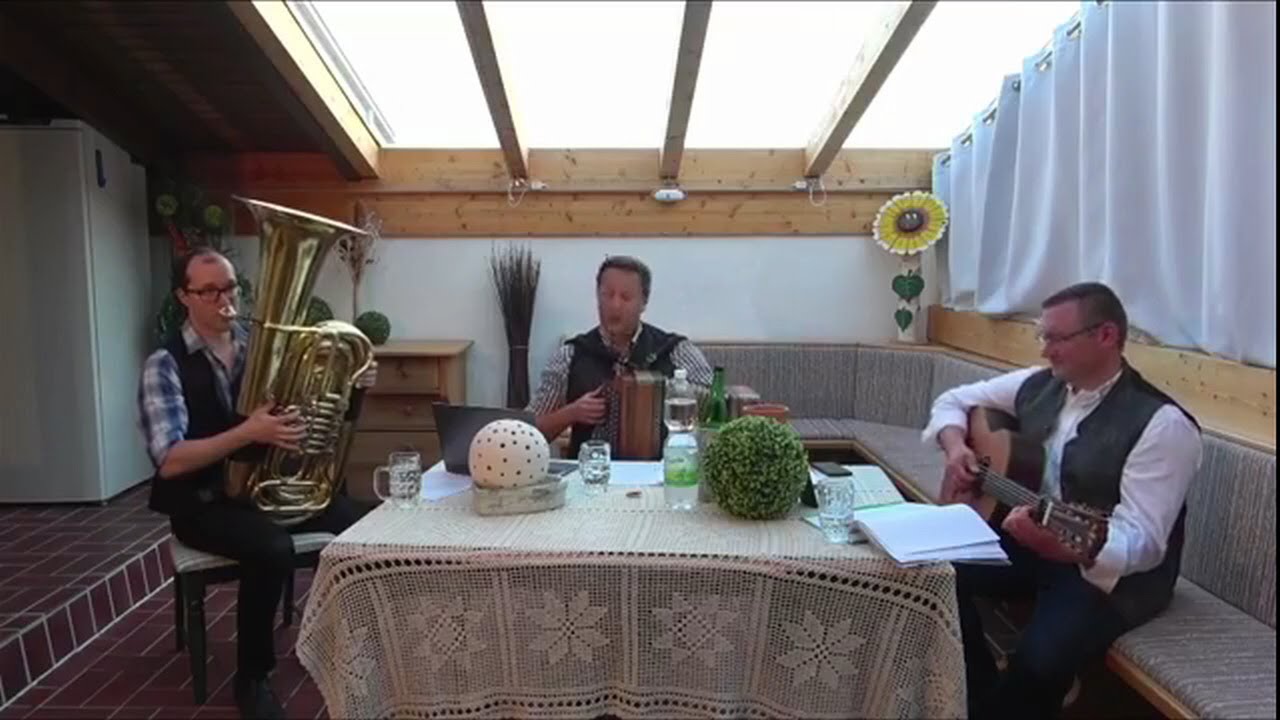 TRINK BRÜDERLEIN TRINK - SCHERZ  u. TRINKLIEDER-POTPOURRIE mit TEXT