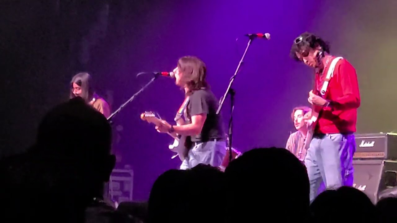Archer Oh - Easy Eyes (LIVE)