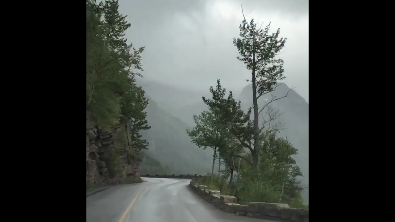 Glacier National Park #foryou #roadtrip #glaciernationalpark 