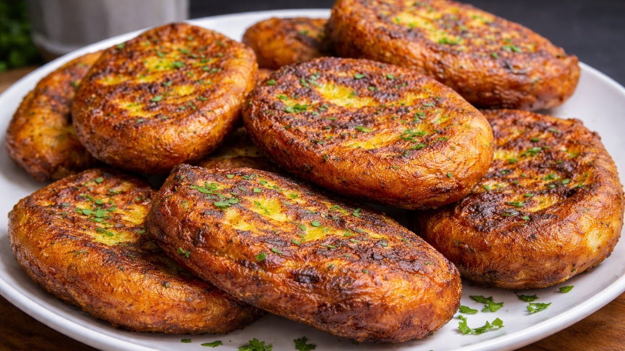 Just mix 2 eggs and potatoes! This dish will impress everyone immediately!