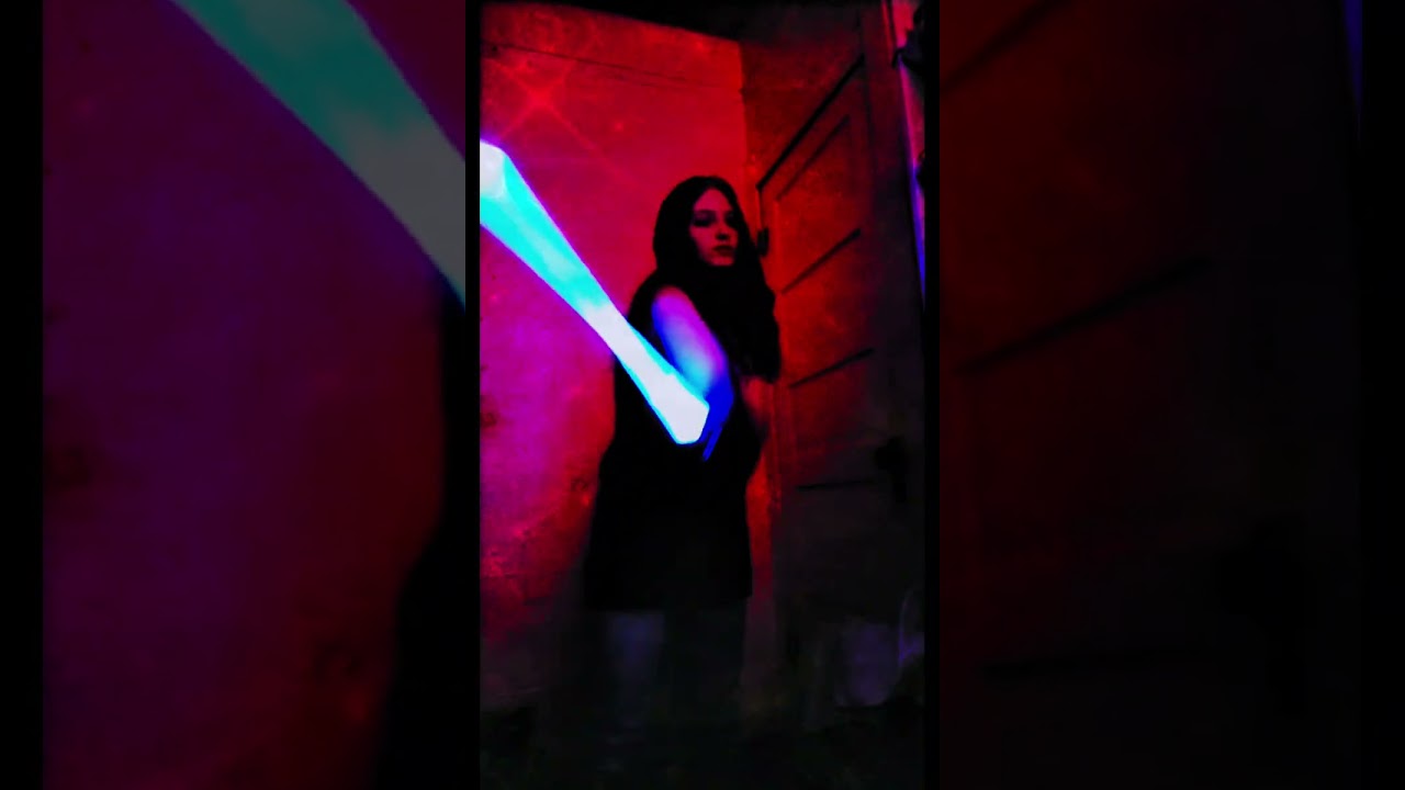 𝑬𝒎𝒐 𝑾𝒊𝒕𝒉 𝑮𝒍𝒐𝒘 𝑺𝒕𝒊𝒄𝒌😂 - 𝑻𝑿2 𝑯𝒐𝒔𝒕𝒂𝒈𝒆