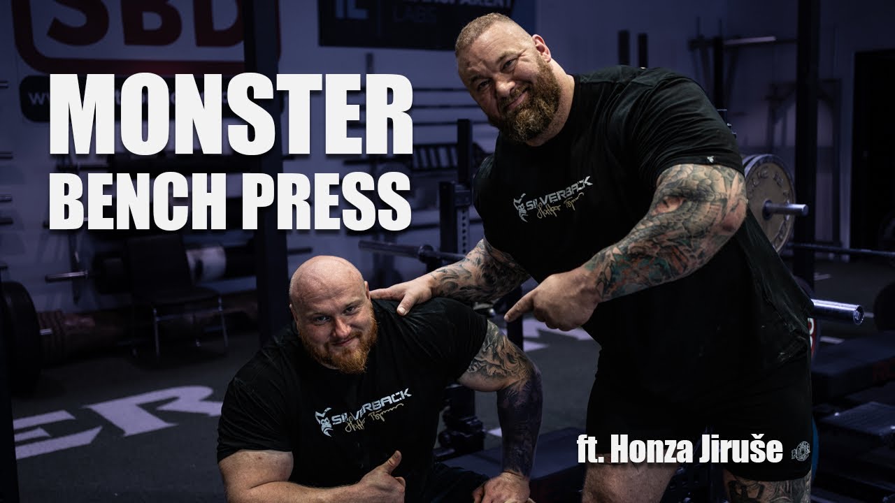 273KG Bench press. Ft Honza Jiruse & Hafþór Björnsson