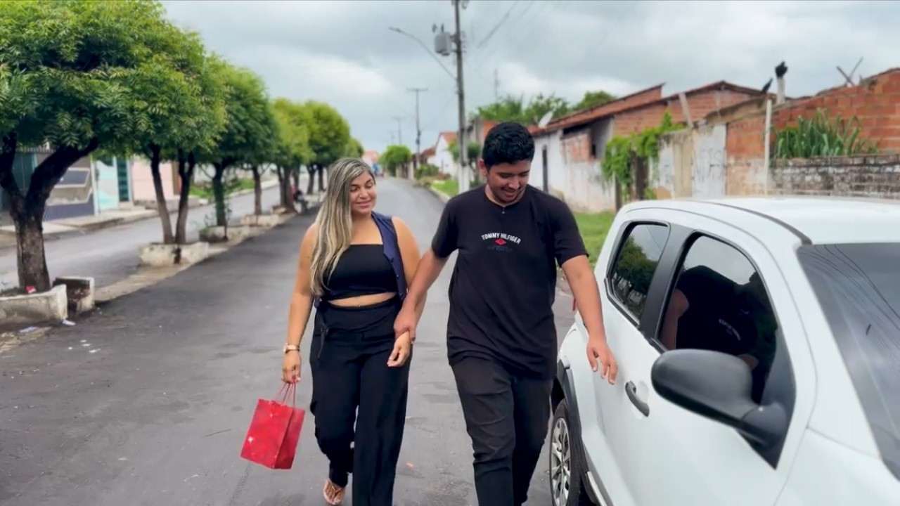 Fingiu não ter dinheiro para testar a namorada, o que ela fez surpreendeu,