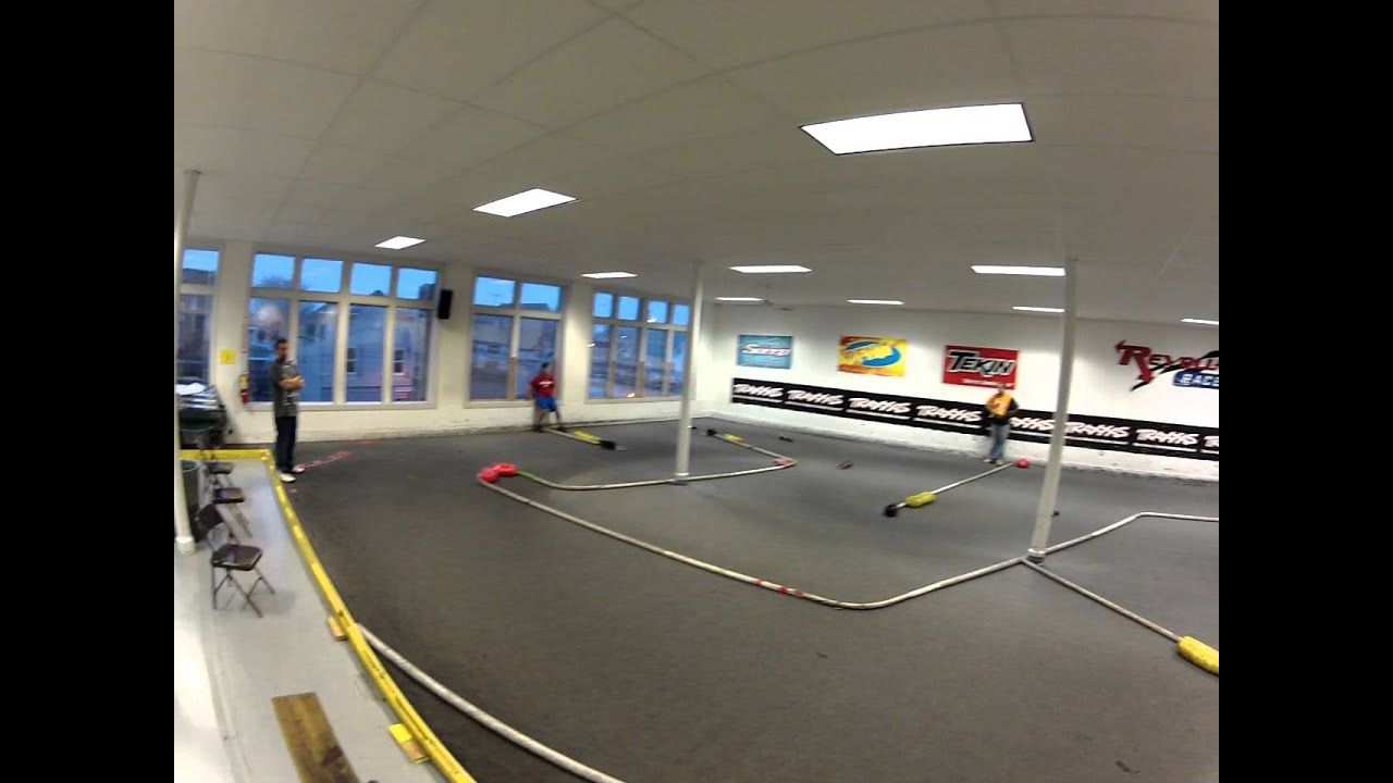 F1 A-main, Hobbytown USA Oshkosh