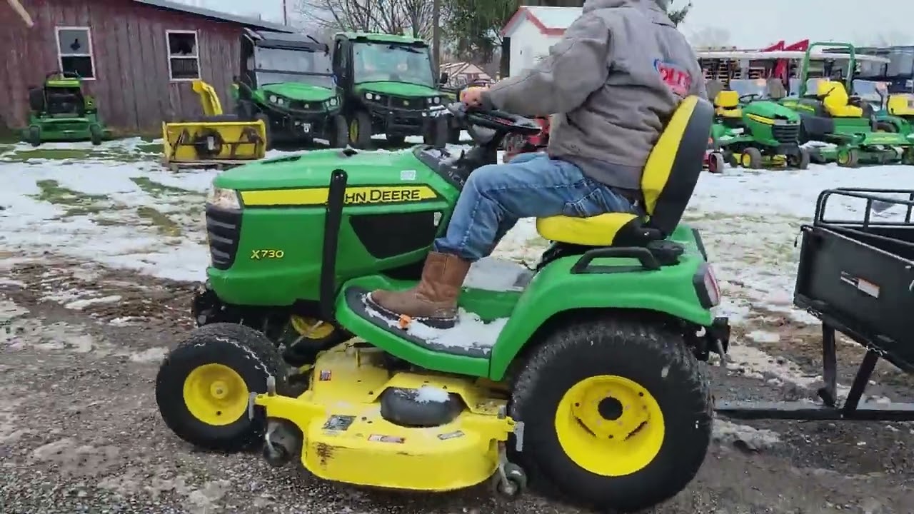 2017 JOHN DEERE X730 For Sale