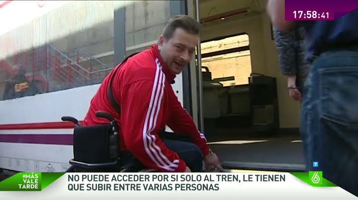 Así es la lucha diaria de Óscar contra las barreras arquitectónicas