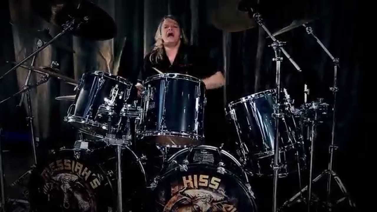 MESSIAH'S KISS - Buried Alive (Official Video)