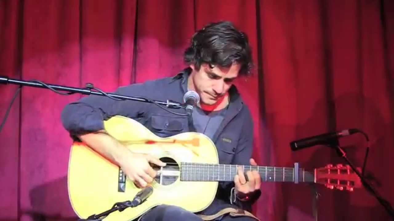 Jack Savoretti - Home (Live at Hoxton Square Bar & Kitchen)